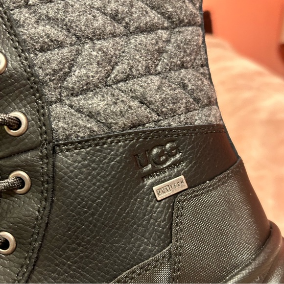 UGG Yose Tall Quilt - size 5 BRAND NEW - Picture 7 of 12